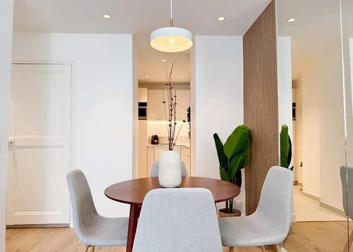 The Cosy Clemenceau Daire